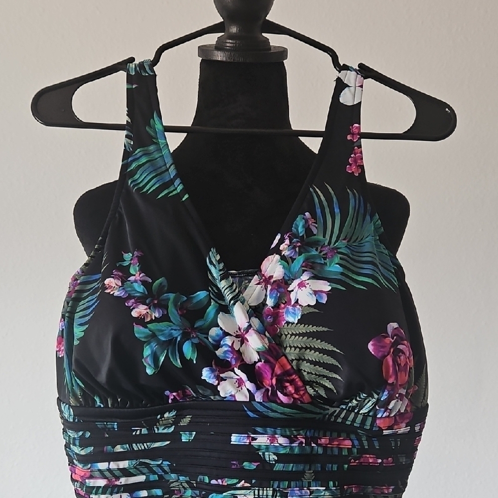 Aqua Green Floral One Piece Swimsuit - Black and Pink - Picture 2 of 14